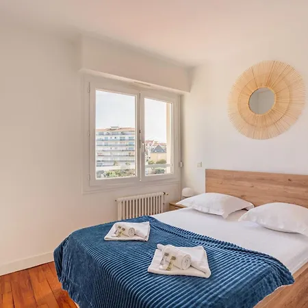 Ixelle - Welkeys Biarritz