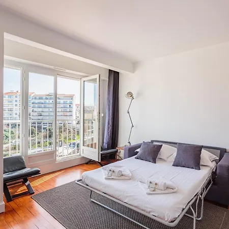 Ixelle - Welkeys Apartman