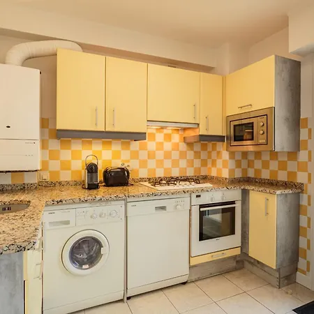 Ixelle - Welkeys Apartman Biarritz